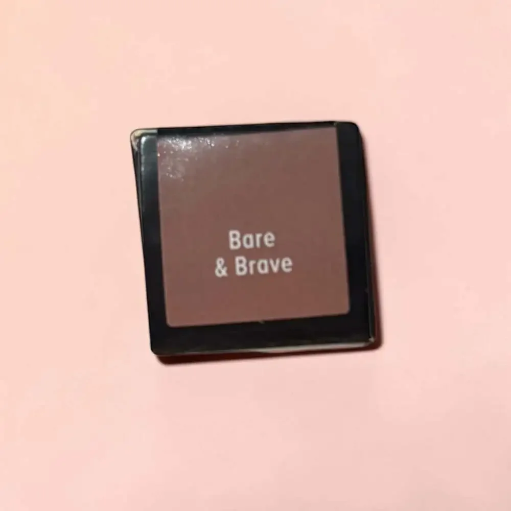 IT Cosmetics Superhero No-Tug Shadow Stick in Bare & Brave